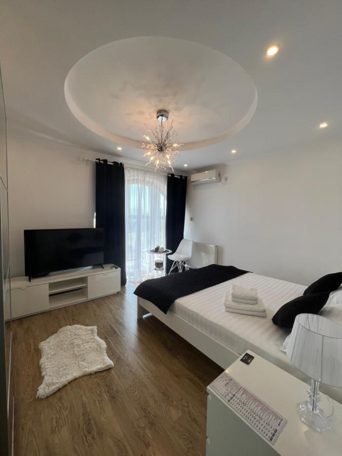 Ami Residence Bucharest Airport,Therme&Free Parking אוטופן מראה חיצוני תמונה
